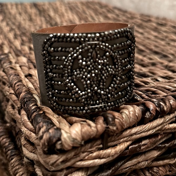MITDS Silver cuff - Picture 1 of 1